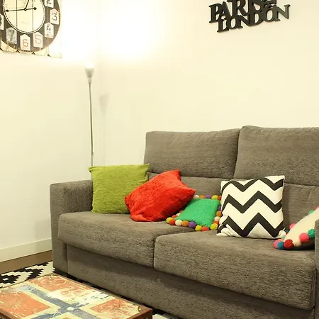 Sweet Bcn Traveller House Apartment *