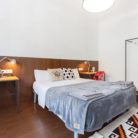 Sweet Bcn Traveller House