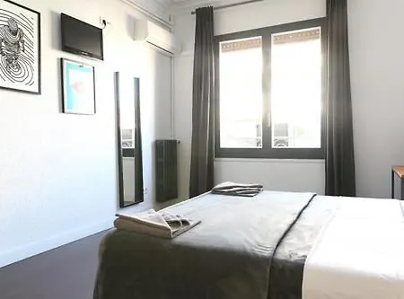 Sweet Bcn Traveller House * Барселона
